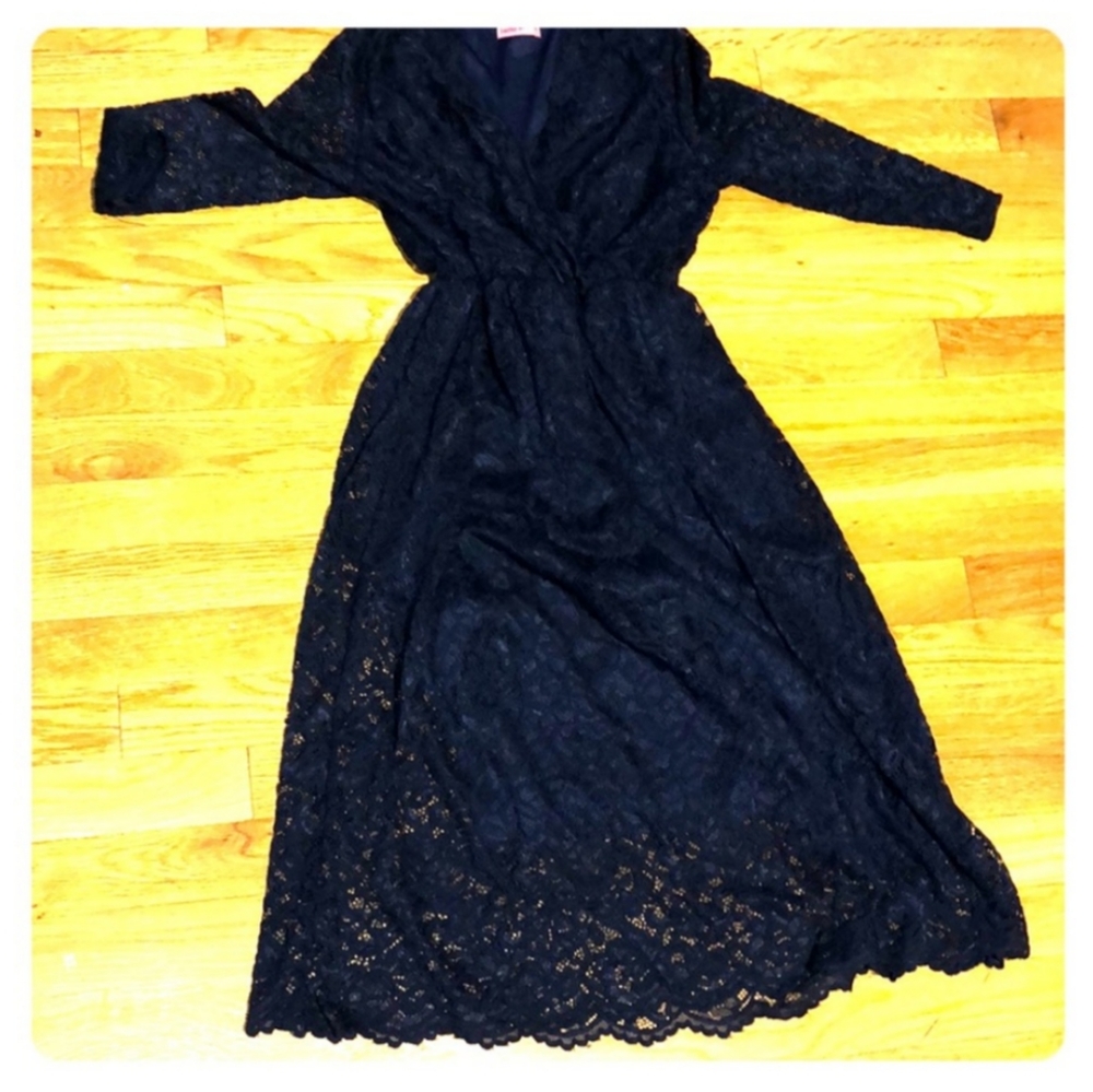 Maternity dress/nursing stretchy lace navy blue